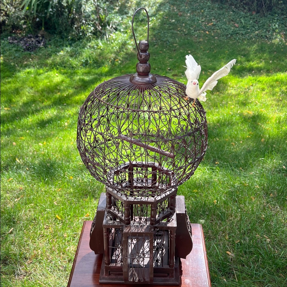 Antique Victorian Style Hot Air Balloon Shaped Wood Wire Decorative Birdcage - Picture 12 of 17